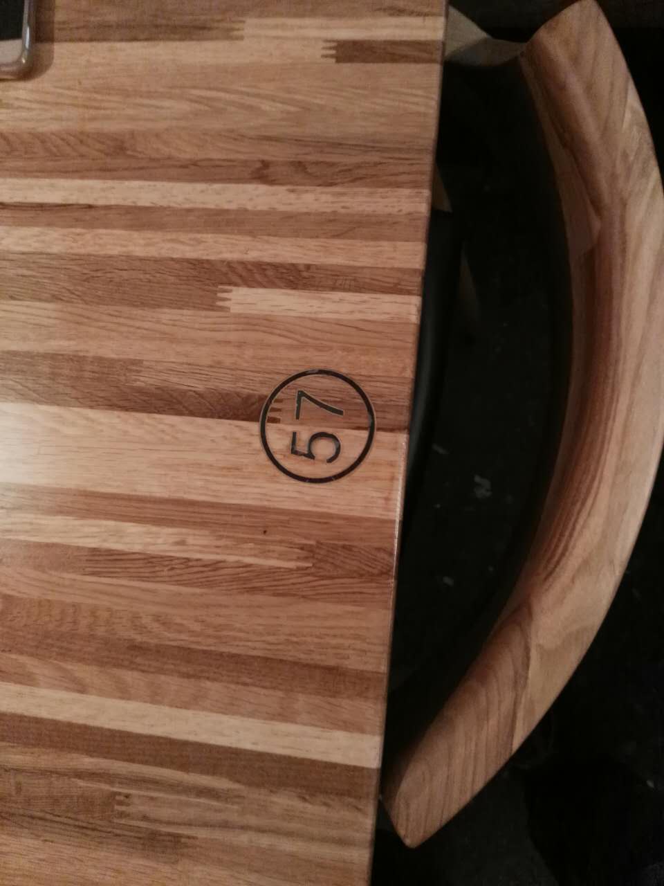 餐厅沙发桌椅装修不大众化..