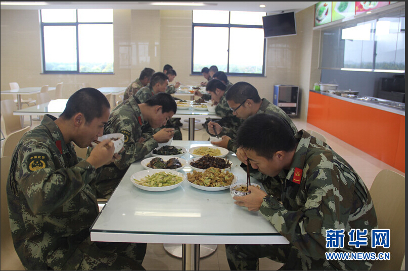 餐厅桌椅,餐桌椅定制400-6962-114