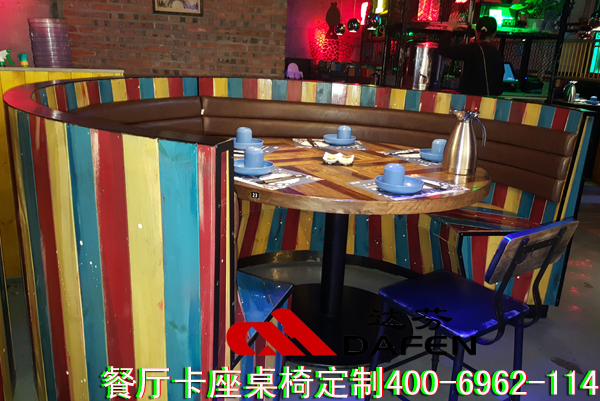 探炉餐厅卡座沙发桌椅,烤鱼卡座沙发桌椅---达芬家具标准化定制