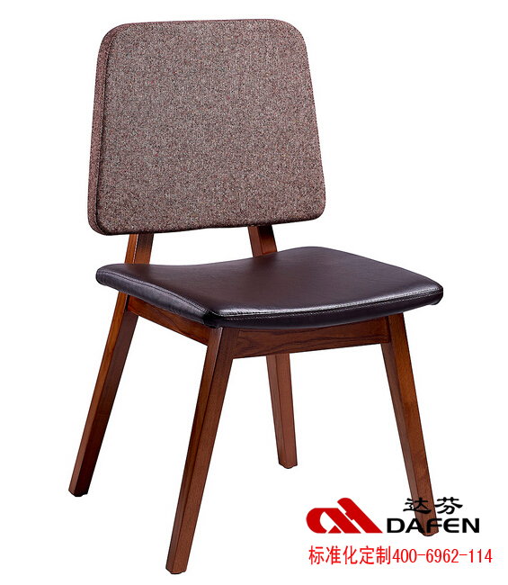 全家来牛排M.OK餐厅椅子#特写