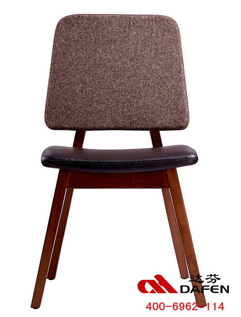 全家来牛排M.OK餐厅椅子#特写