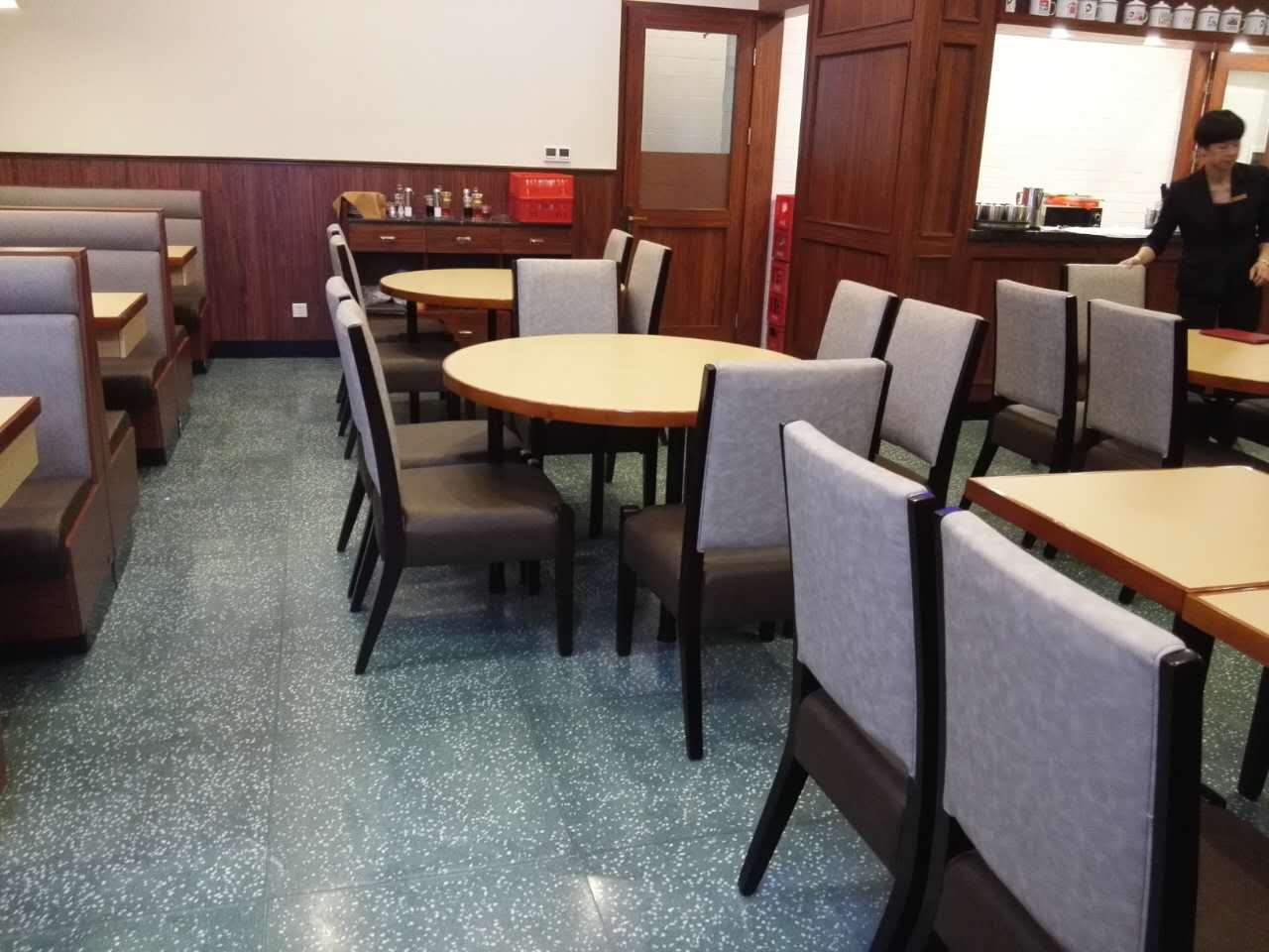 佳宁娜茶餐厅沙发桌椅